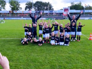 Minikicker spielen Blockspieltagbeim VFL Herzlake