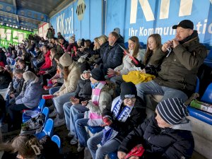 Mädchenmannschaft zu Gast beim SV Meppen Frauen